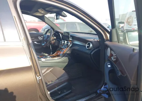 2018 Mercedes-Benz Glc 300 из США, поврежденный, VIN WDC0G4JB8JV111123